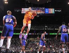 爱游戏娱乐 -NBA季后赛赛程吃紧，菲尼克斯太阳冲刺阶段回应争议，信心回归，心理建设被强调的简单介绍